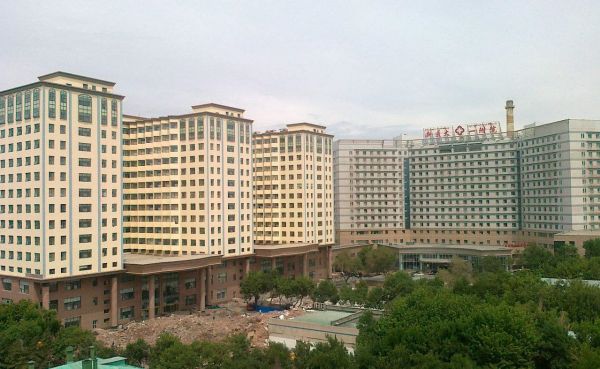 新疆医科大学第一附属医院试管婴儿科室医院环境1
