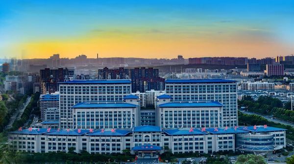 武汉大学人民医院试管婴儿科室医院环境2